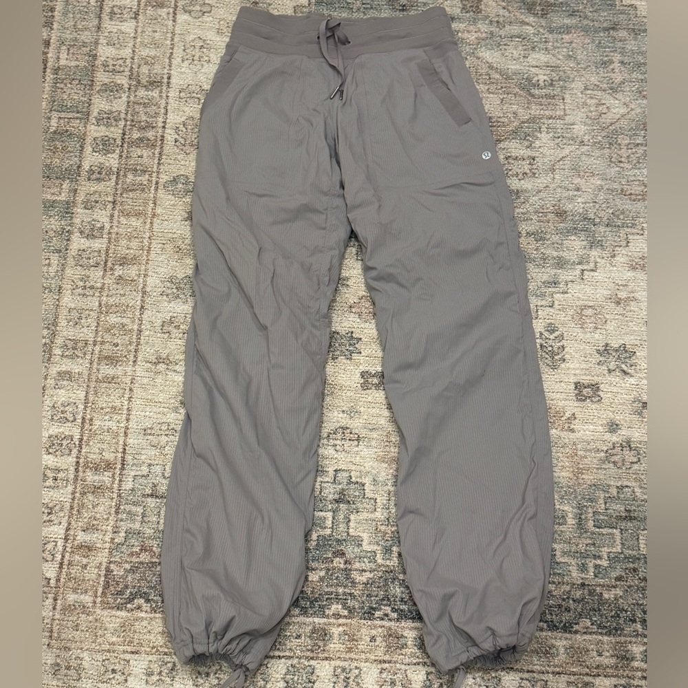 lululemon gray Dance studio pants sz 4 regular mid rise full length retail: $128 - Picture 1 of 16